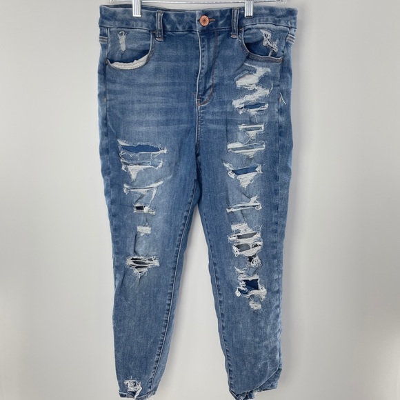 American Eagle Outfitters Denim - American Eagle Curvy High Rise Distressed Jeans